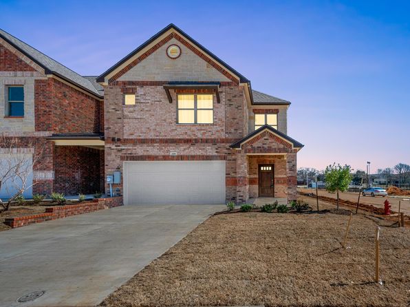 3321 Dilworth Dr