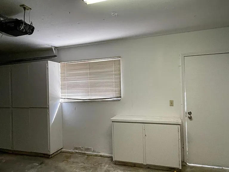 605 E Babcock Ave — Photo 11