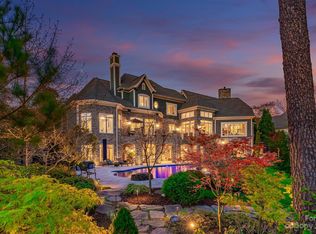 128 Greyfriars Rd, Mooresville, NC 28117