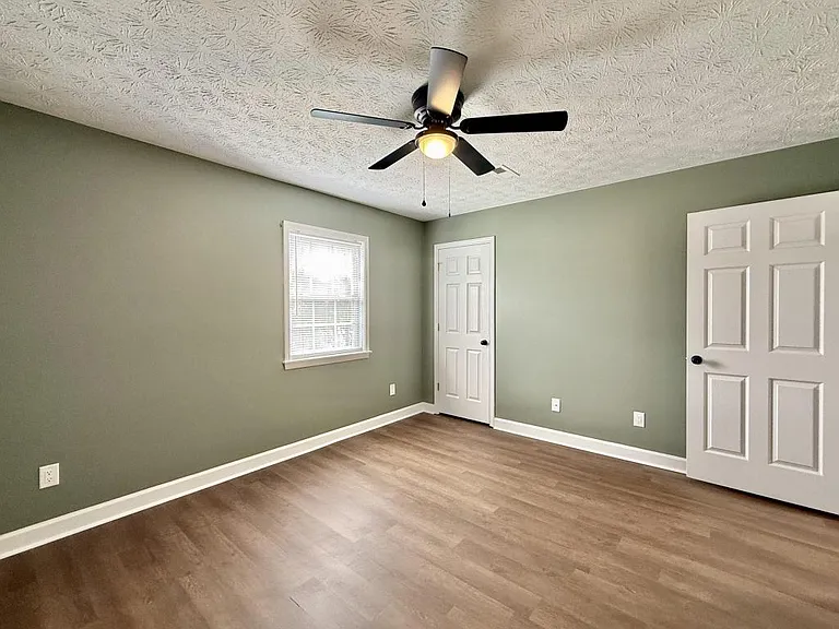 3875 Erwin Hwy #5 — Photo 14