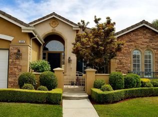 2039 W Via Tivoli, Fresno, CA