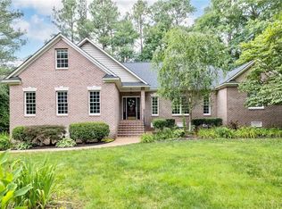 15304 Fox Briar Ln, Midlothian, VA 23112