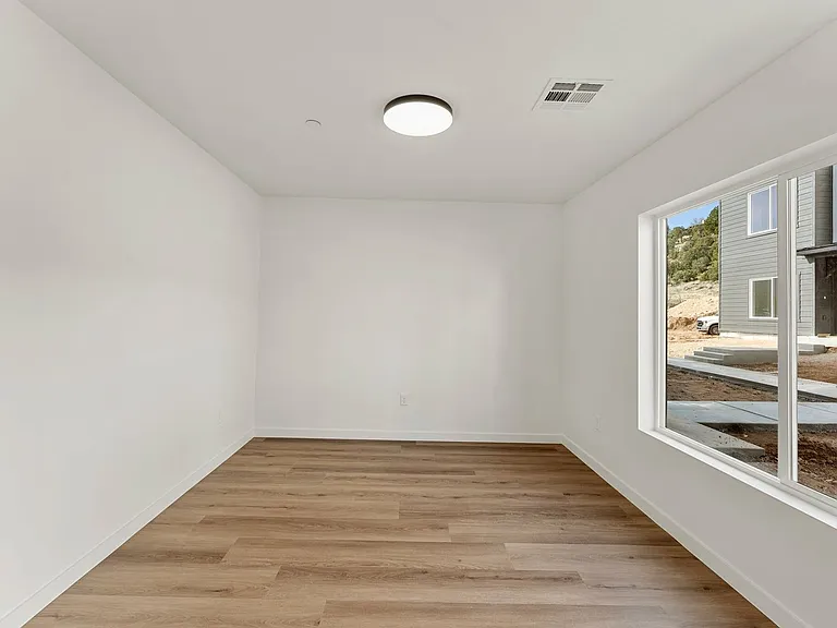 Coal Creek Townhomes — Photo 8
