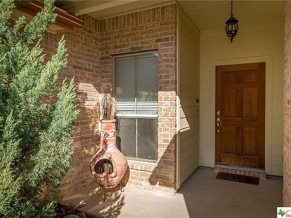 4th image of 6904 Golden Oak Ln