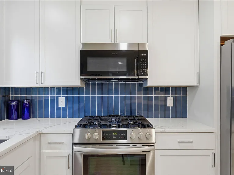 3454 Martha Custis Dr — Photo 16