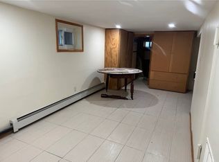 (Undisclosed Address), Jamaica, NY 11427