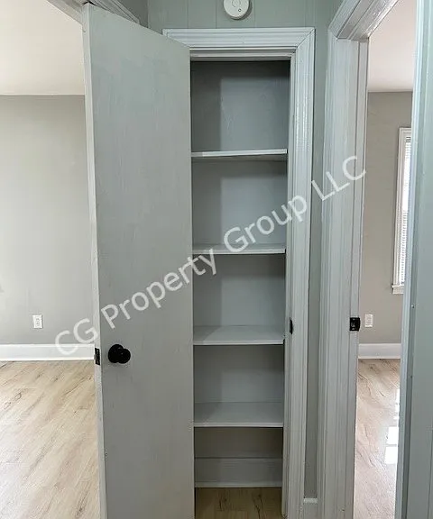 475 Virgil Ave — Photo 11