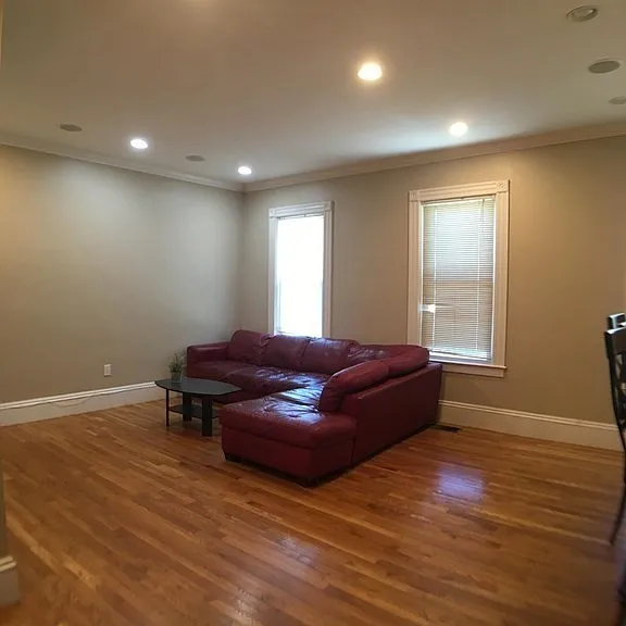 34 Whiting St #2 — Photo 4