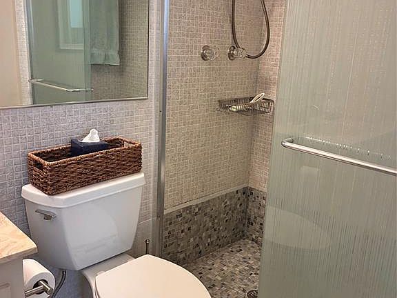 3rd image of 259 S Cypress Rd #533