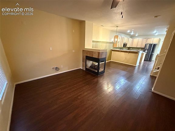 3rd image of 8309 Confluence Point