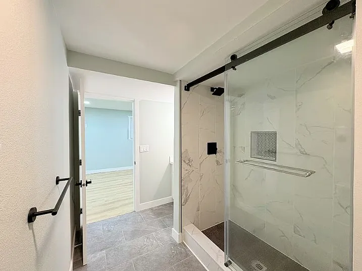 2 bed, 960 sqft, $2,000 — Photo 4