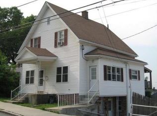 656 Bernon St, Woonsocket, RI 02895