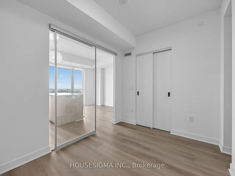 36 Zorra St #1907 — Photo 17