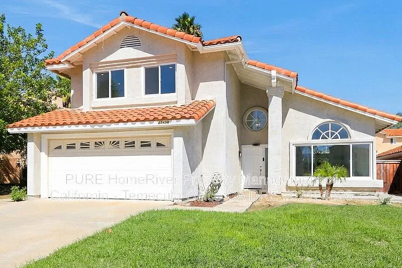 3 bed, 2.5 bath, 1834 sqft, $3,500 — Photo 4