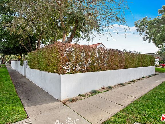 2nd image of 2302 Veteran Ave