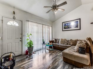 703 Crestview Dr, San Antonio, TX 78228