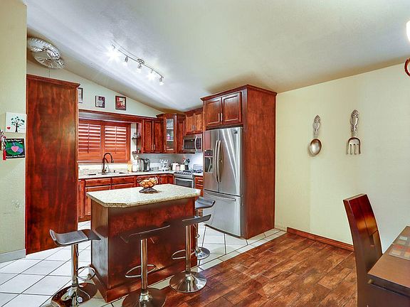 5th image of 14640 Achim Dr