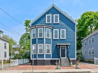 21 Wisteria St #3, Salem, MA 01970