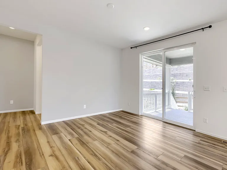 17214 W 94th Ave — Photo 8
