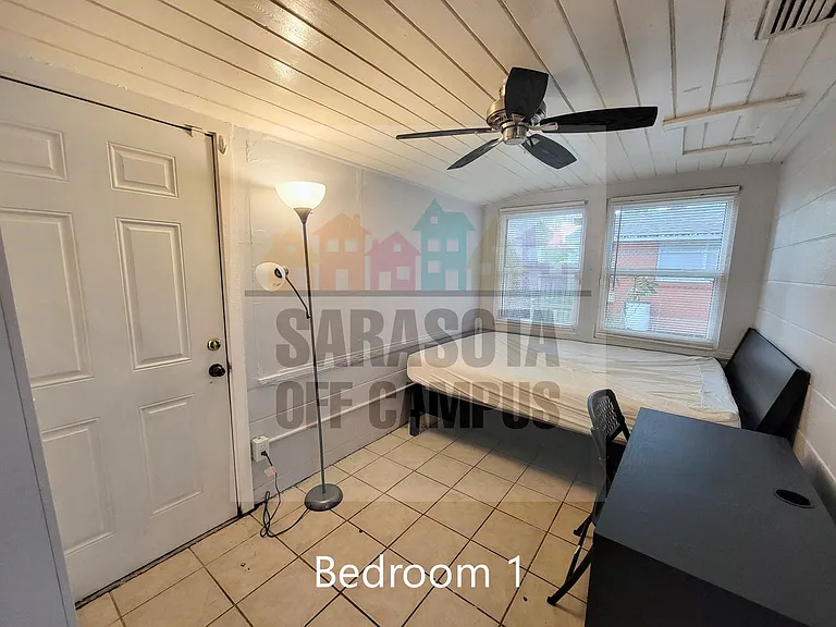 1148 Highland St — Photo 21