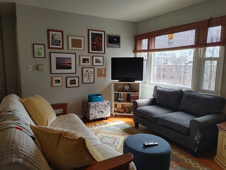 718 E Foster Ave #2 — Photo 16