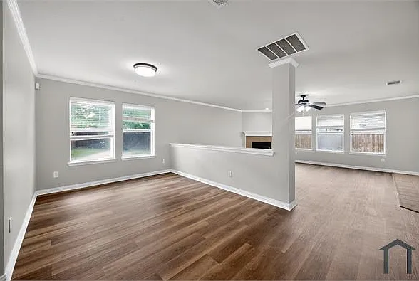 4 bed, 2998 sqft, $3,499 — Photo 4