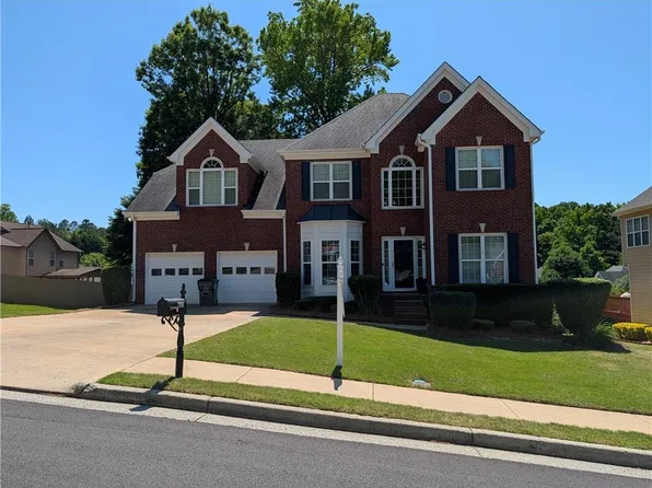 3059 Savannah Walk Ln, Suwanee, GA 30024