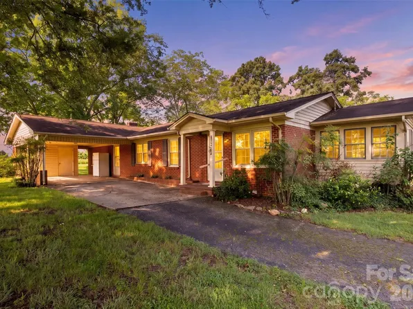 7804 Matthew Miller Rd, Vale, NC 28168