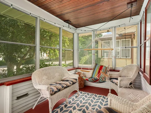 1914 Grand Ave, Saint Paul, MN 55105