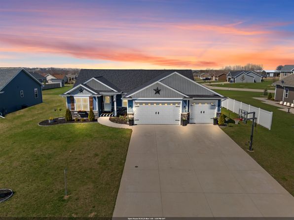 N1642 Kas Dr, Greenville, WI 54942