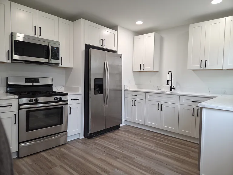 1680 Yakona Rd — Photo 2
