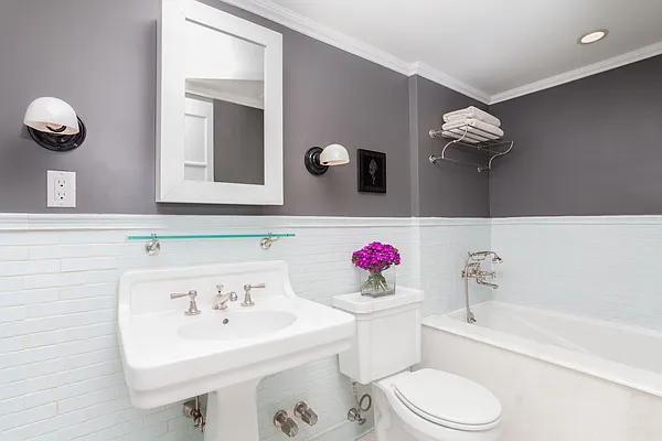 Sold by Stribling | media 26