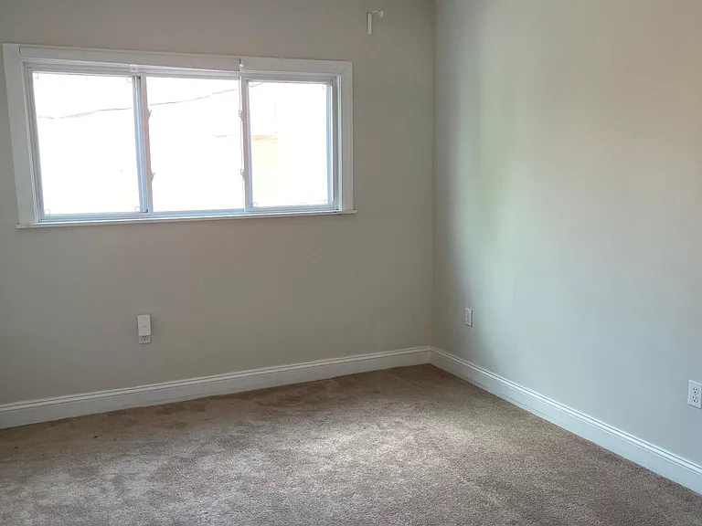 5623 Hays St — Photo 14