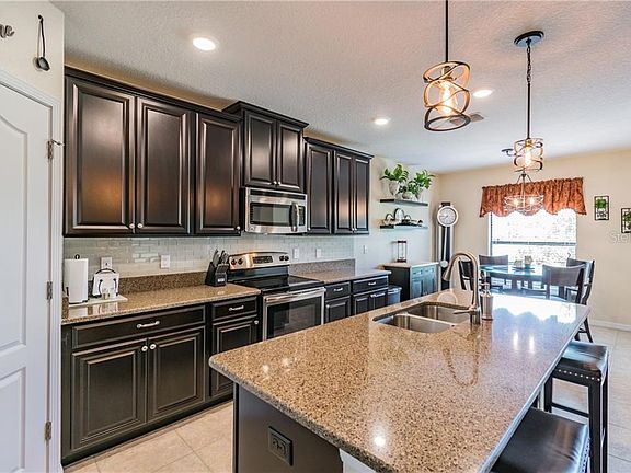 3rd image of 1129 Ballard Green Pl