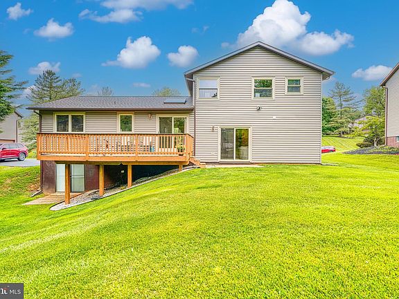 2nd image of 12121 Velvet Hill Dr