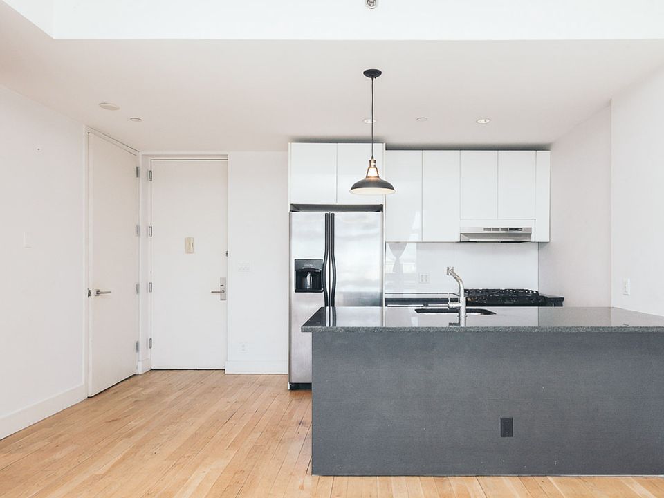 1st image of 114 Troutman St #310