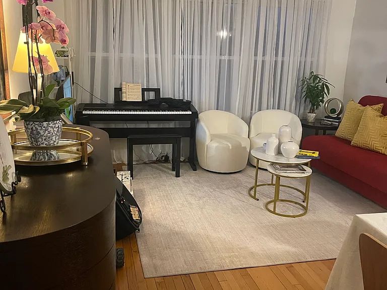 8950 Bronx Ave #2S — Photo 5