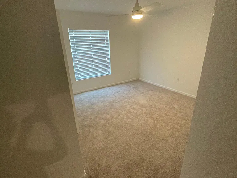 749 Worlington Ln — Photo 20