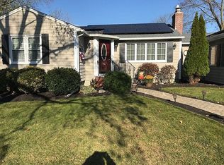 147 Berkley St, Waltham, MA 02451