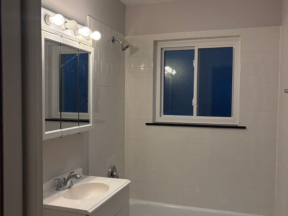 2nd image of 8281 W Oak Ave APT 3
