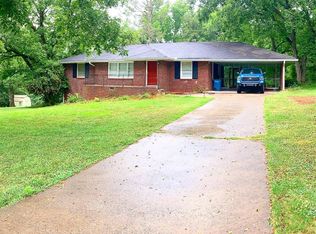 450 Scott St, Commerce, GA 30529