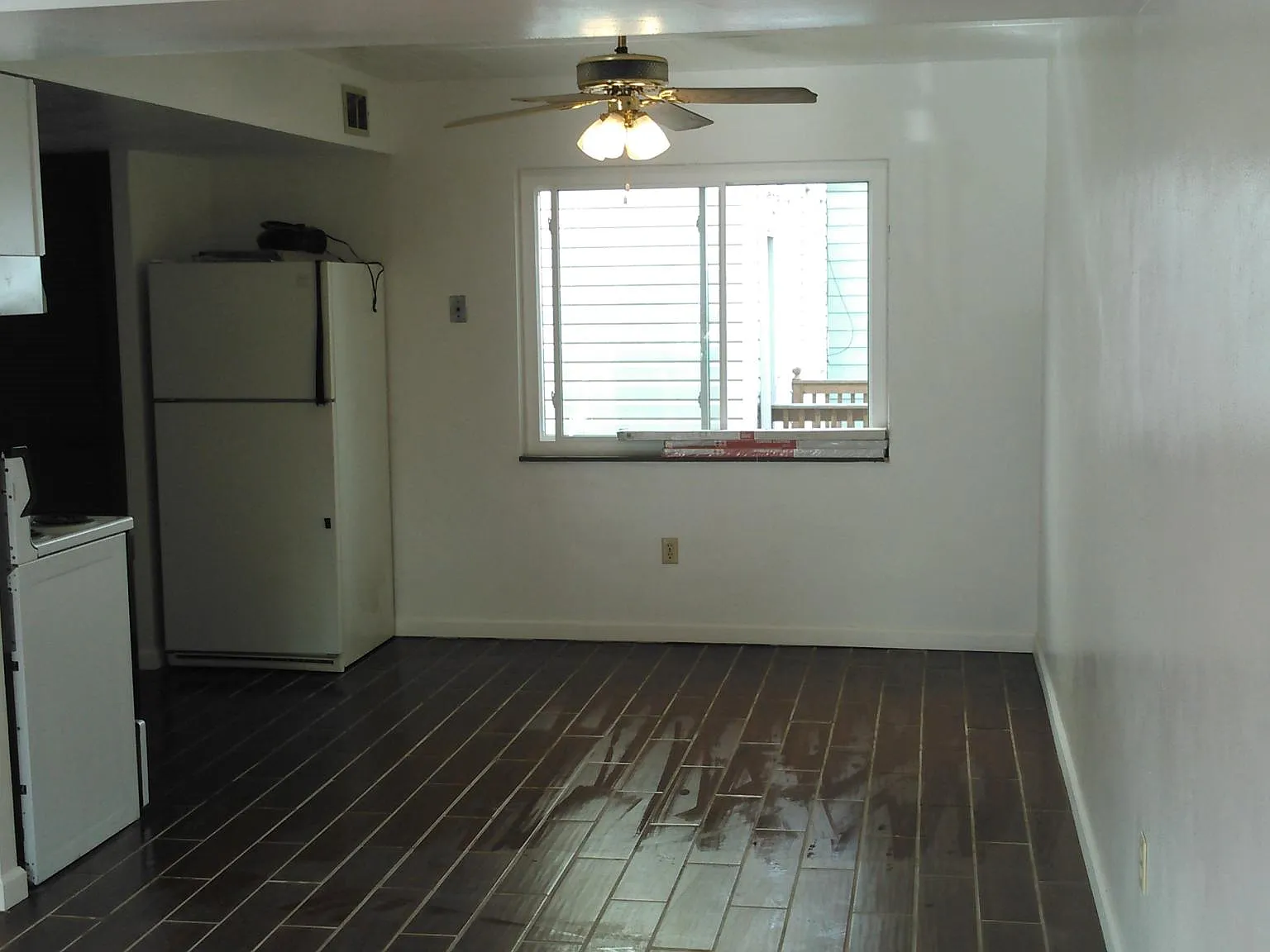 2 bed, 1000 sqft, $1,000 — Photo 3