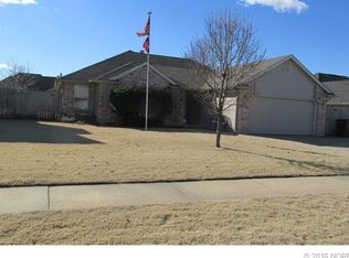 12210 E 80th Pl N, Owasso, OK 74055