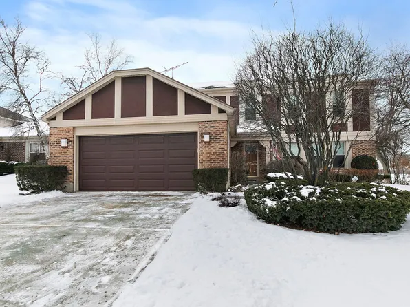 5 Wakefield Ln, Buffalo Grove, IL 60089
