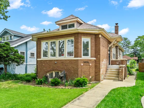 11323 S Lowe Ave, Chicago, IL 60628