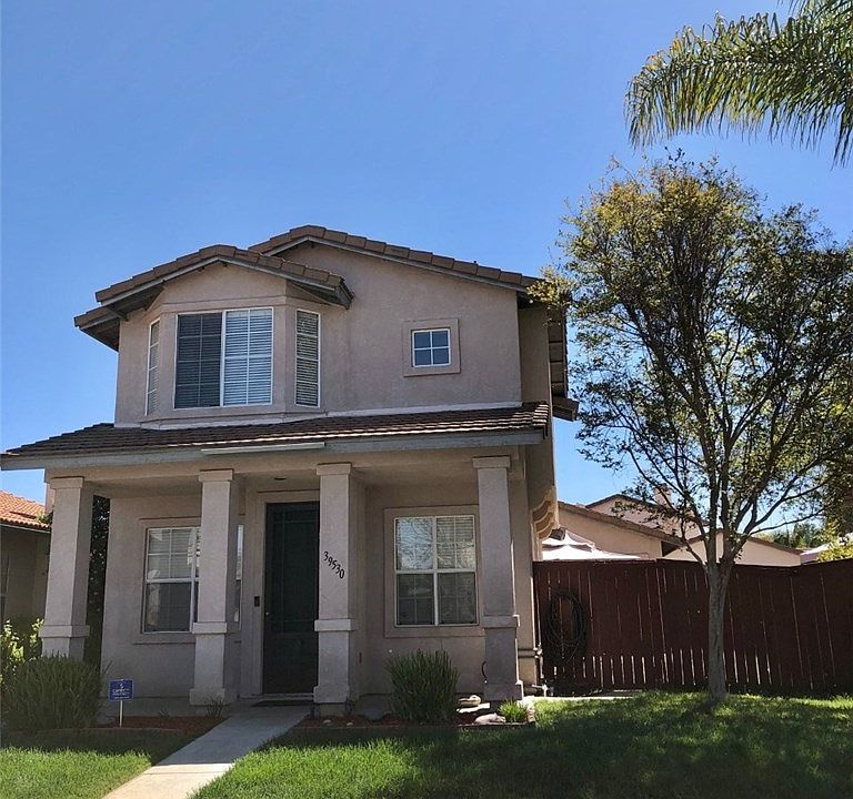1st image of 39530 Sarah Dr