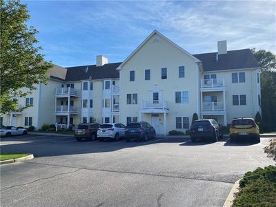 60 Saw Mill Dr UNIT 208, North Kingstown, RI, 02852