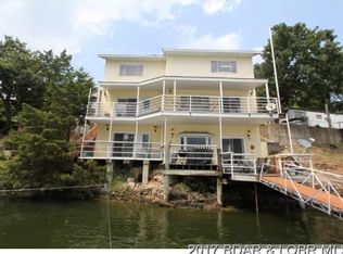 285 Hanks Haven Dr, Sunrise Beach, MO 65047
