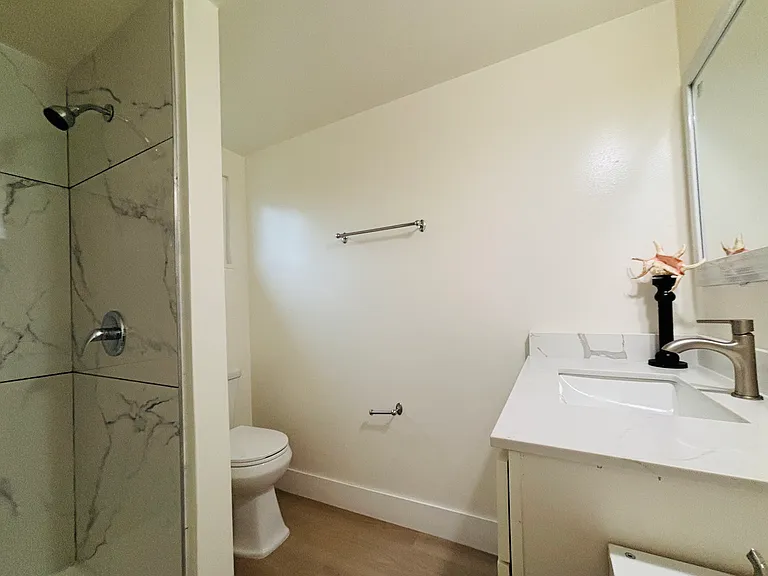 27736 Gainesville Ave — Photo 9