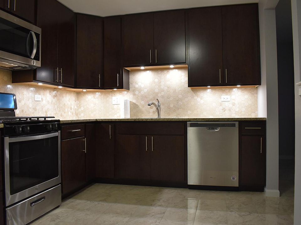 1st image of 5124 S Cicero Ave APT 1NW